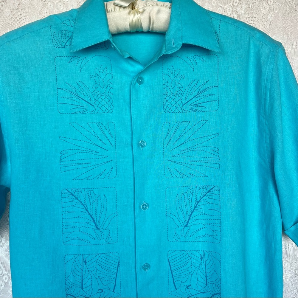 NWOT Cafe Luna Men's Hawaiian Shirt Size S Original Fit Floral Print Tropical - Picture 4 of 15